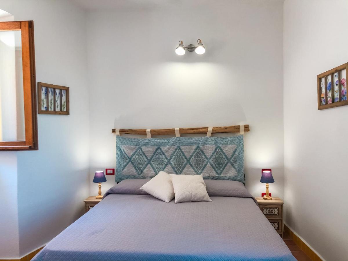 Panoramic Rooms Fora E ' Muros With Sea View Common Terrace , Ammentos Posada Exterior photo