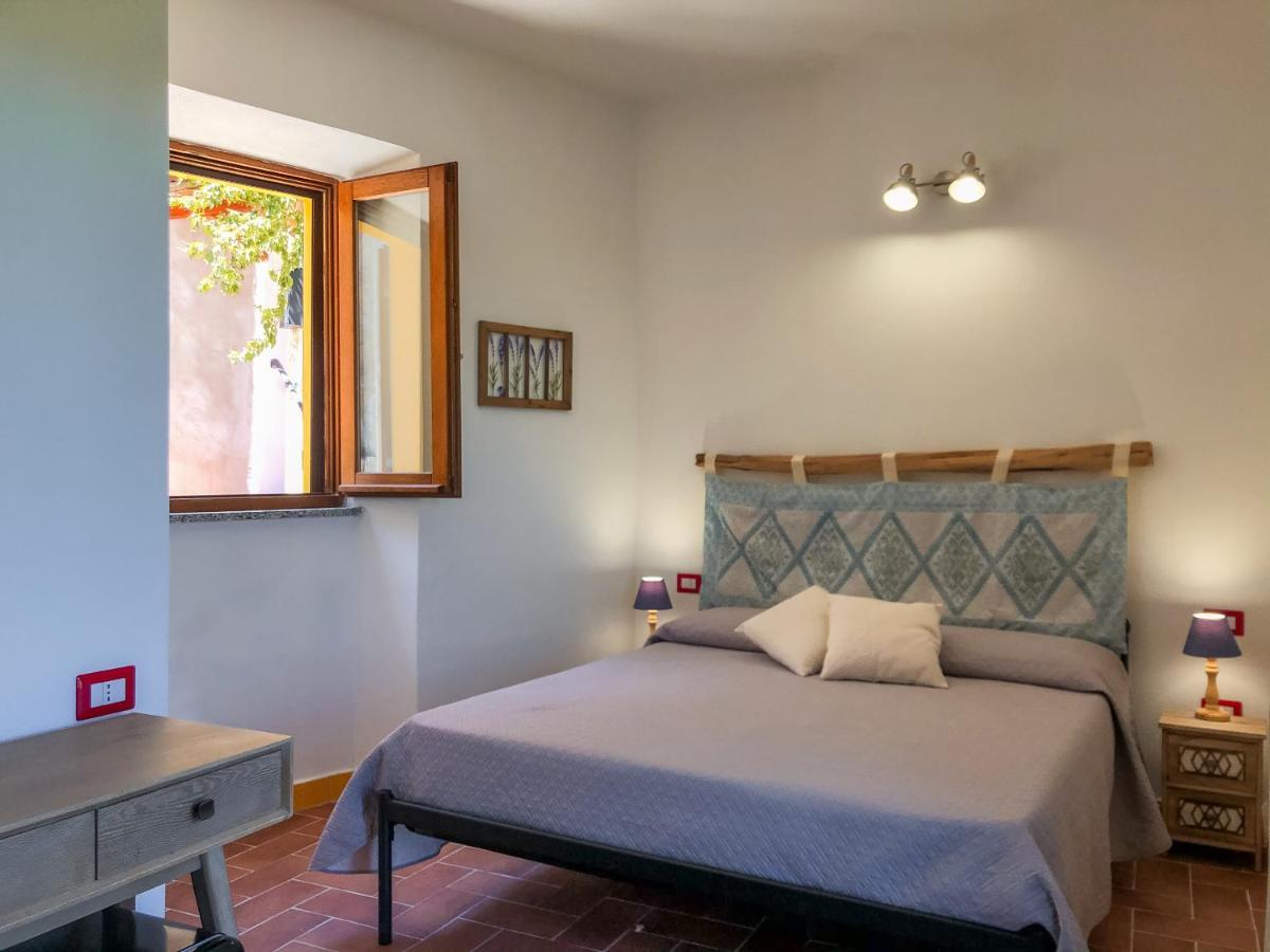 Panoramic Rooms Fora E ' Muros With Sea View Common Terrace , Ammentos Posada Exterior photo